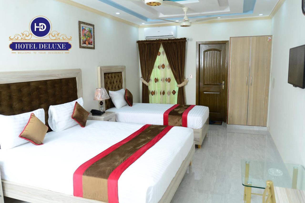 Hotel Deluxe Lahore Exterior foto